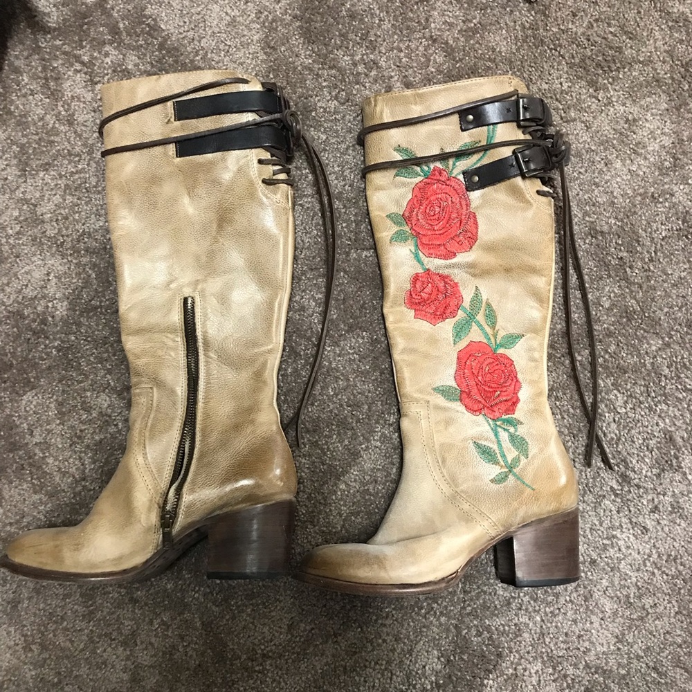 Freebird size 8 boots cream leather rose knee high